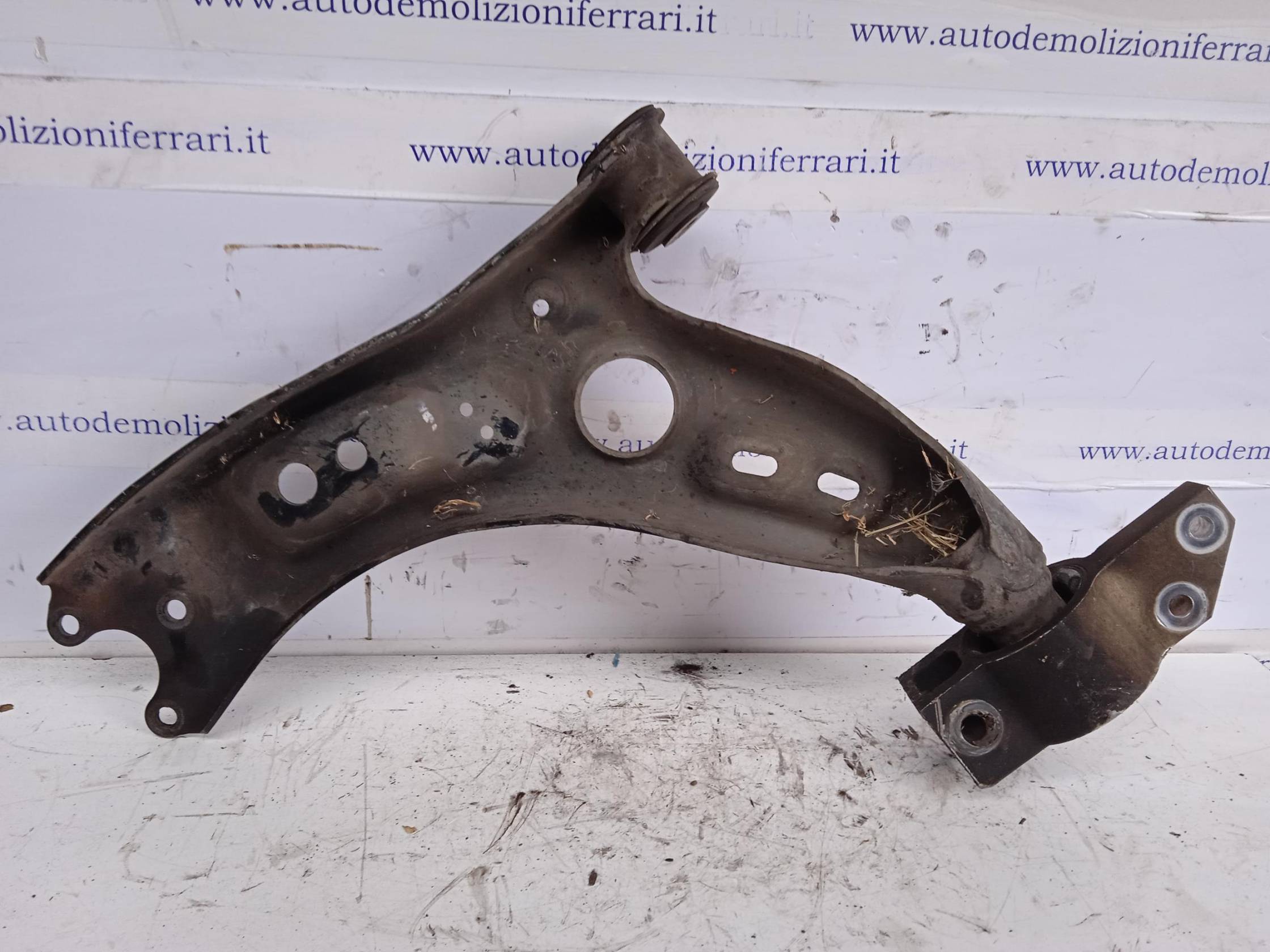 Braccio oscillante sosp. ant. dx.